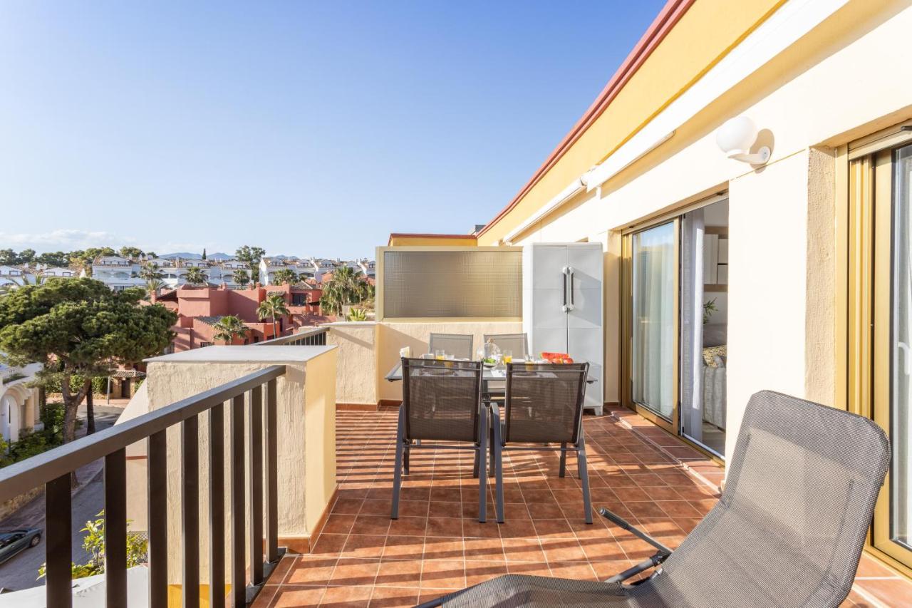 Oleholidays Romana Playa 146 Vistas Al Mar マルベーリャ エクステリア 写真